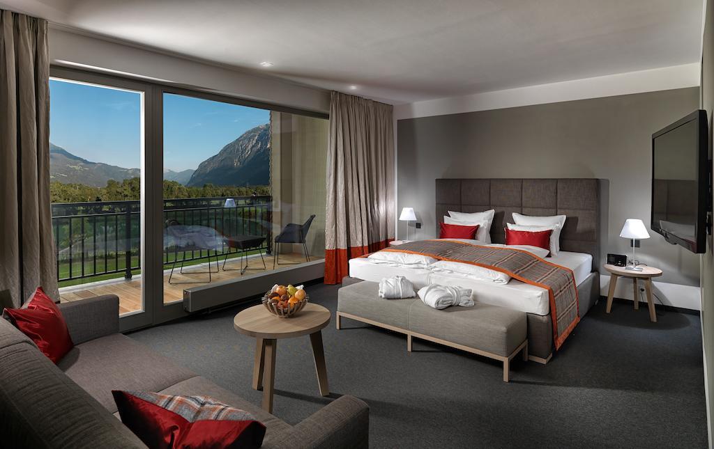 Dolomitengolf Suites Lavant Δωμάτιο φωτογραφία